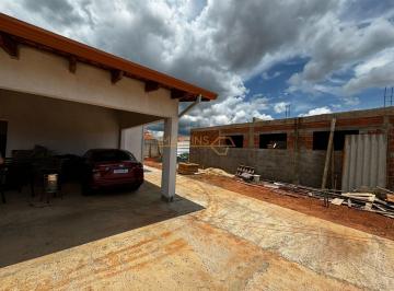 Imagem 1 · Casa para venda em Centro, Araguari