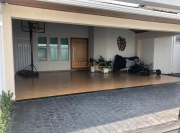 Imagem 1 · Casa para venda em Centro, Araguari