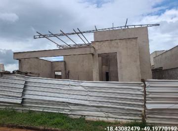 Imagem 1 · Casa para venda em Centro, Araporã