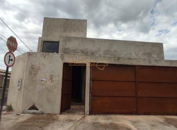 Imagem 1 · Casa para venda em Centro, Araguari