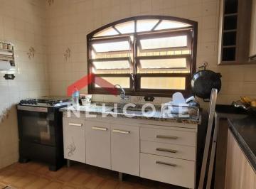 Casa en Venda de 5 quartos Centro · Casa em Rua Capitão Moraes - Centro - Bertioga/SP