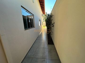 Imagem 1 · Casa para venda em Centro, Araguari