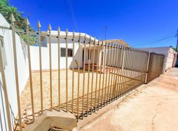 Imagem 1 · Casa para venda em Centro, Araguari