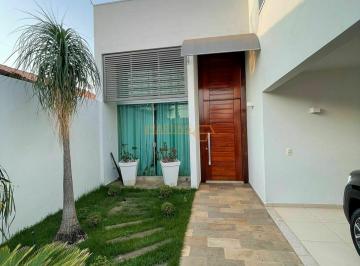 Imagem 1 · Casa para venda em Centro, Araguari