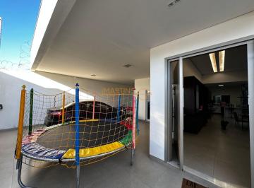 Imagem 1 · Casa para venda em Centro, Araguari