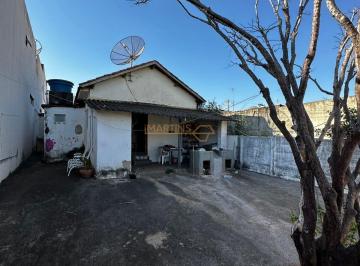 Imagem 1 · Casa para venda em Centro, Araguari