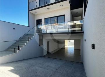 Casa · 204m² · 3 Quartos · 6 Vagas · Sobrado com 3 quartos à venda em Laranjeiras - SP
