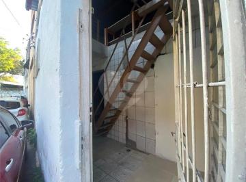 Imagem Principal · Sobrado comercial com 142 m², Loja no térreo, Câmara fria, banheiro, rampa de acesso com porta autom