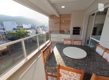 Apartamento · 97m² · 2 Quartos · 2 Vagas · Apartamento mobiliado de 2 suítes a poucos metros do mar no Plaza de Palmas