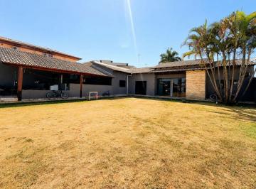 Casa de 3 quartos, Vicente Pires · CASA VICENTE PIRES RUA 4 3 QUARTOS PERMUTA MARCENARIA ÁREA VERDE LOTE DE 840M²
