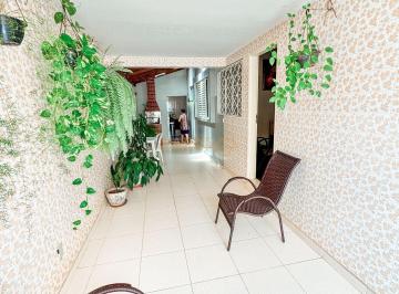 Imagem 1 · Casa para venda em Centro, Araguari