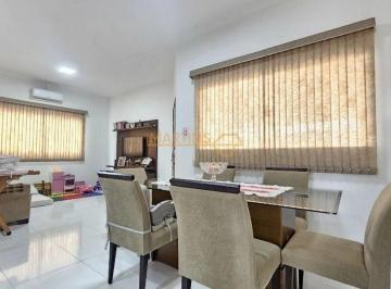 Imagem 1 · Casa para venda em Santiago, Araguari