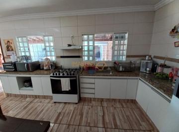 Imagem 1 · Casa para venda em Centro, Araguari