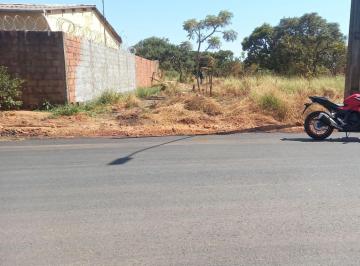 Imagem 1 · Terreno para venda em Centro, Araguari