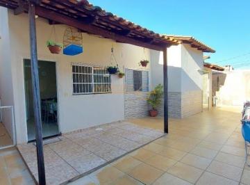 Imagem 1 · Casa para venda em Centro, Araguari