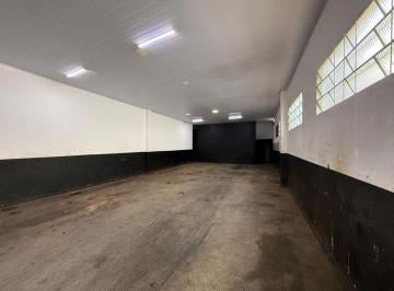 Comercial , Luziânia · Loja comercial em excelente localização em Luziânia.