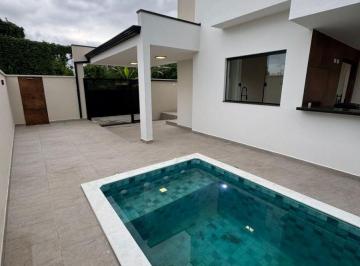 Casa de 3 quartos, Peruíbe · Casa com 3 quartos e piscina em Peruíbe - R$ 550.000,00.