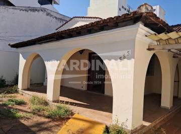 Casa · 299m² · 3 Quartos · 6 Vagas · Casa para venda em Centro de 299.00m² com 3 Quartos, 1 Suite e 6 Garagens