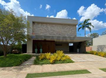Casa · 253m² · 3 Quartos · Casa de Condomínio para alugar em Tanquinho Velho de 253.00m² com 3 Quartos e 3 Suites