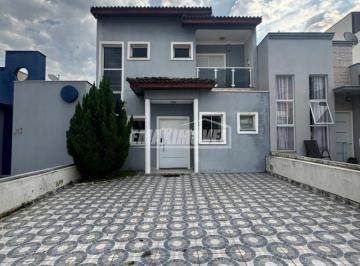 Casa · 200m² · 4 Quartos · 2 Vagas · Casa de Condomínio para alugar em Horto Florestal de 200.00m² com 4 Quartos, 2 Suites e 2 Garagens