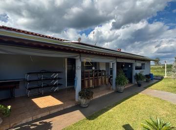 Terreno en Venda de 3 quartos Jardim São José (Rubião Junior) · Chácara para venda em Chácara Capão Bonito de 300.00m² com 3 Quartos, 1 Suite e 20 Garagens