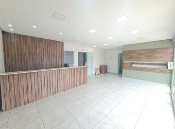 Comercial · 262m² · 4 Vagas · Loja para alugar em Jardim Áurea de 262.43m² com 4 Garagens