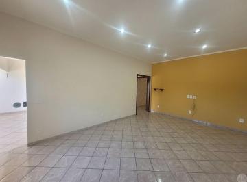 Casa · 125m² · 3 Quartos · 2 Vagas · Casa para venda em Aterrado de 125.00m² com 3 Quartos, 1 Suite e 2 Garagens