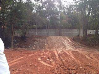 ssf4ch82yte1mtrmnje5mwrl_md · TERRENO - CONDOMÍNIO FAZENDINHA - GRANJA VIANA - SP