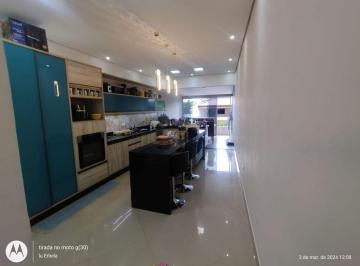 4k5bzo2yte1mtdknge5ztgy_md · Casa a Venda- Cotia