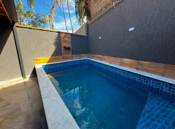Casa de 2 quartos, Itanhaém · Casa com 2 quartos e piscina em Itanhaém - R$ 340.000,00.