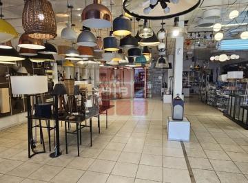 Foto 01 · Excelente Casa Comercial para Locação em Pinheiros, São Paulo-SP: 4 Salas, 2 Ban
