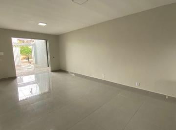 Casa de 2 quartos, Riacho Fundo · Qn 26 - Linda casa de 02 quartos, excelente localização!