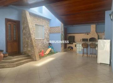 1000182300.jpg · Casa à venda com 4 quartos, sendo 1 suíte - Centro, Campos dos Goytacazes, RJ