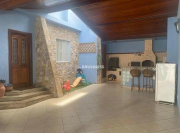 1000182300.jpg · Casa à venda com 4 quartos, sendo 1 suíte - Centro, Campos dos Goytacazes, RJ