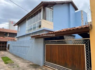 1000182294.jpg · Casa à venda com 4 quartos, sendo 1 suíte - Centro, Campos dos Goytacazes, RJ