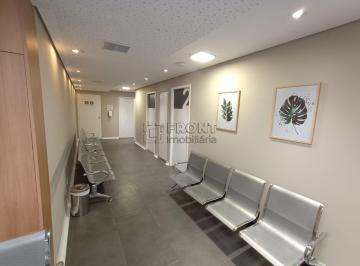 Comercial · 380m² · CONJUNTO COMERCIAL 18 SALAS