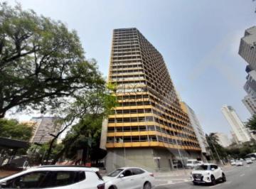 Comercial · Conjunto à venda e para aluguel na Bela Vista, SP