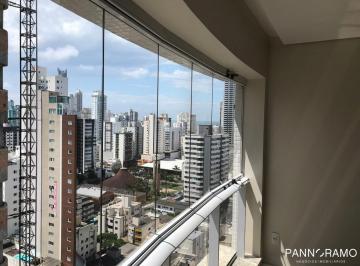 Apartamento · 132m² · 3 Quartos · 2 Vagas · Apartamento Semi-Mobiliado - Locacão Anual no Centro de Balneário Camboriú - SC