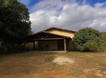 Rural · 370m² · 3 Quartos · 6 Vagas · Fazenda / Sítio para venda em Brodoski de 370.00m² com 3 Quartos, 2 Suites e 6 Garagens
