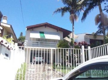 Casa · 300m² · 3 Quartos · 7 Vagas · Casa 3 quartos com suíte, espaço gourmet, piscina, 7 vagas de garagem, na Triste