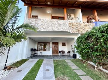 Casa · 185m² · 4 Quartos · 4 Vagas · Casa para aluguel - em Espírito Santo