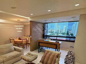 Compre Apartamento à venda em andar alto, Casa Forte. 132m², 3 quartos (2 suítes) e lazer completo. Agende uma visita com Leicam Maciel! · Apartamento reformado em andar alto com 3 quartos e 2 suites