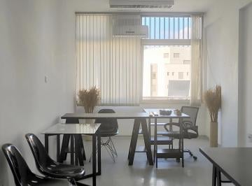 Comercial · 32m² · 1 Vaga · Sala em Itaim Bibi, São Paulo/SP de 32m² para locação R$ 1.400,00/mes