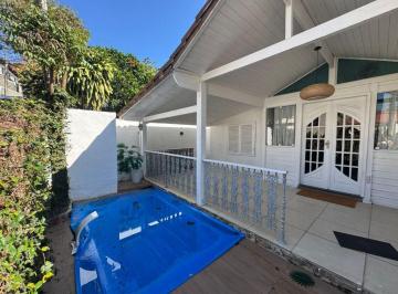 Casa · 190m² · 5 Quartos · 2 Vagas · Casa em Pendotiba, Niterói/RJ de 190m² 5 quartos para locação R$ 3.980,00/mes