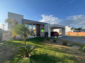 Casa · 250m² · 3 Quartos · Casa para Locação de 250 m² com 3 Suítes, Ofurô e Pomar - Condomínio Mirante do