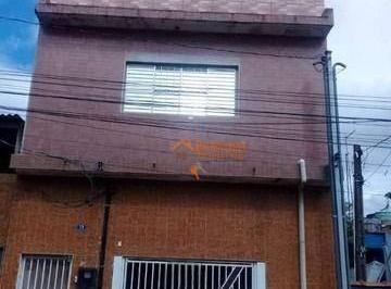 Casa · 250m² · 3 Quartos · 1 Vaga · Sobrado em Jardim IV Centenário, Guarulhos/SP de 250m² 3 quartos à venda por R$ 373.000,00