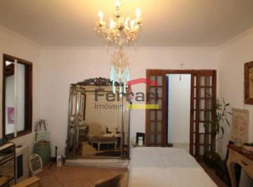 Casa · 170m² · 6 Quartos · 2 Vagas · Sobrado com 6 Quartos e Churrasqueira ? Santana
