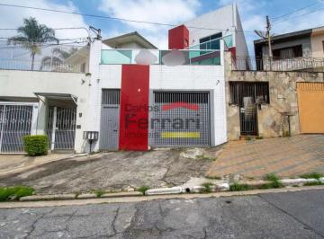 Comercial · 412m² · 4 Vagas · Imóvel comercial com 3 pavimentos no bairro da Água Fria. 400 m2