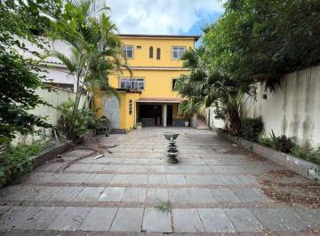 Casa · 336m² · 6 Quartos · 2 Vagas · Casa em Rústico, Volta Redonda/RJ de 336m² 6 quartos à venda por R$ 830.000,00
