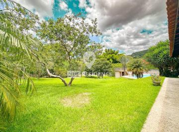 Casa · 318m² · 5 Quartos · 4 Vagas · Casa em Capela do Barreiro, Itatiba/SP de 318m² 5 quartos à venda por R$ 1.380.000,00